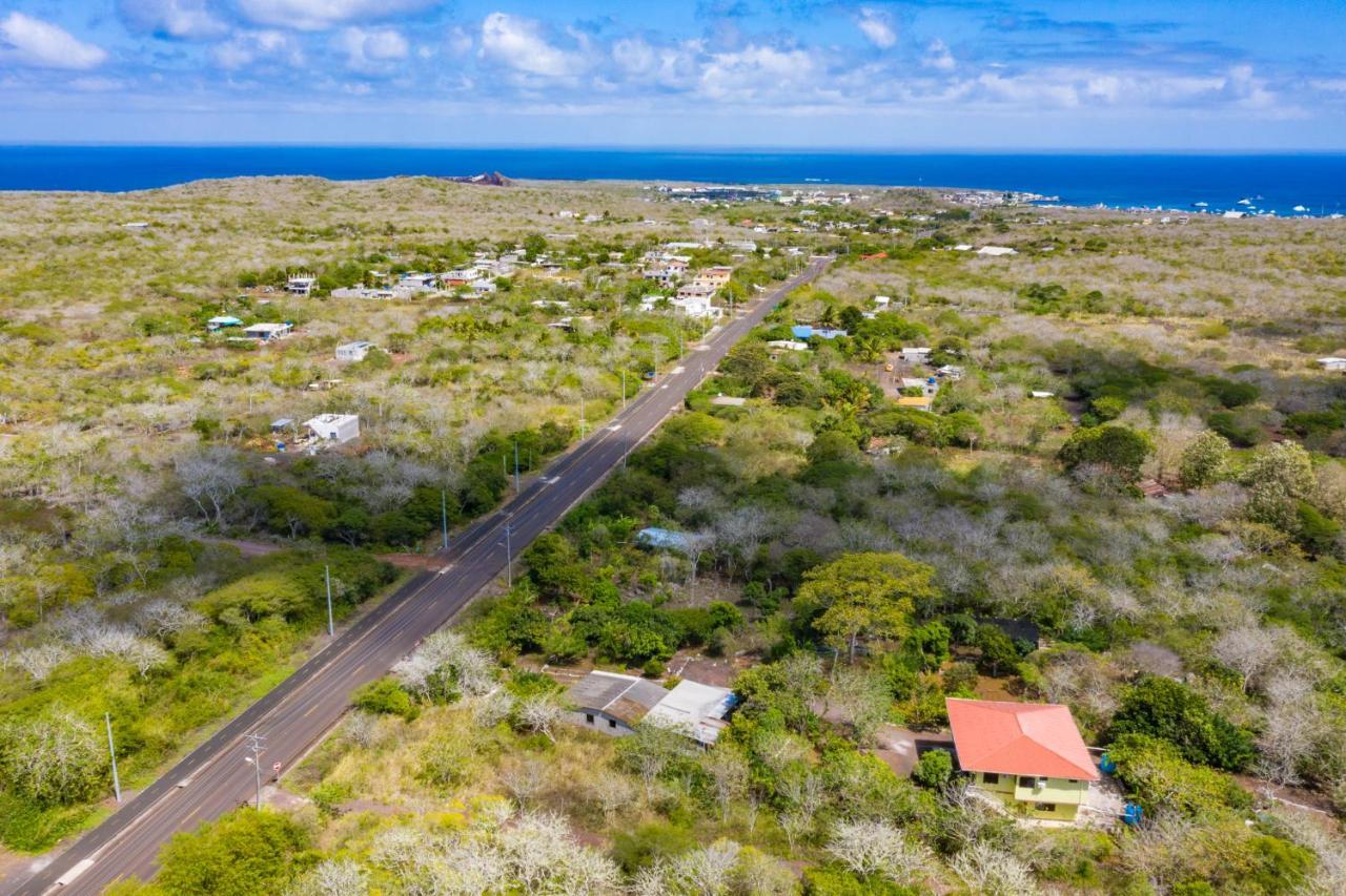 Cucuve Eco Hostal Puerto Baquerizo Moreno Kültér fotó