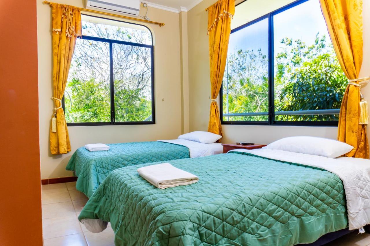Cucuve Eco Hostal Puerto Baquerizo Moreno Kültér fotó